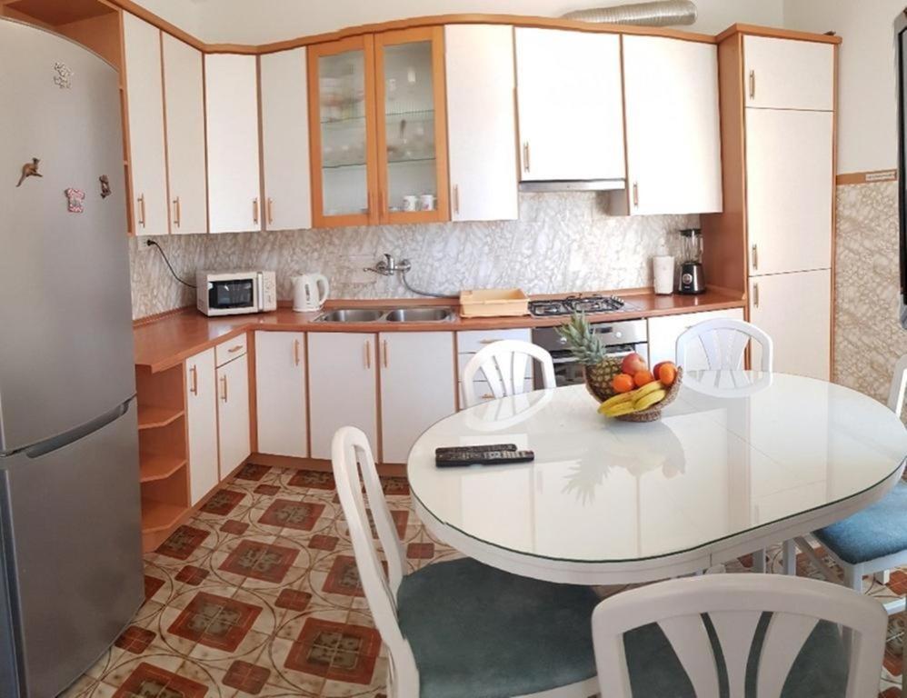 Silente Appartement Makarska Buitenkant foto
